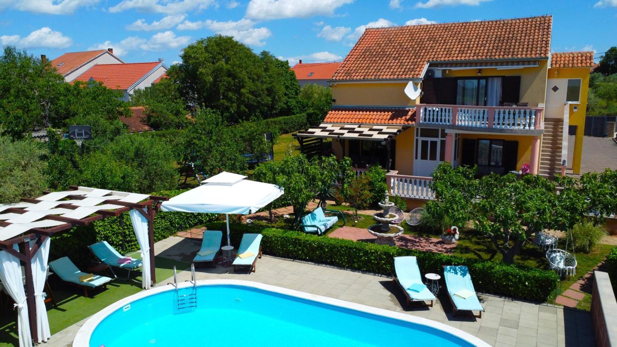 Villa Luka Polaca エクステリア 写真