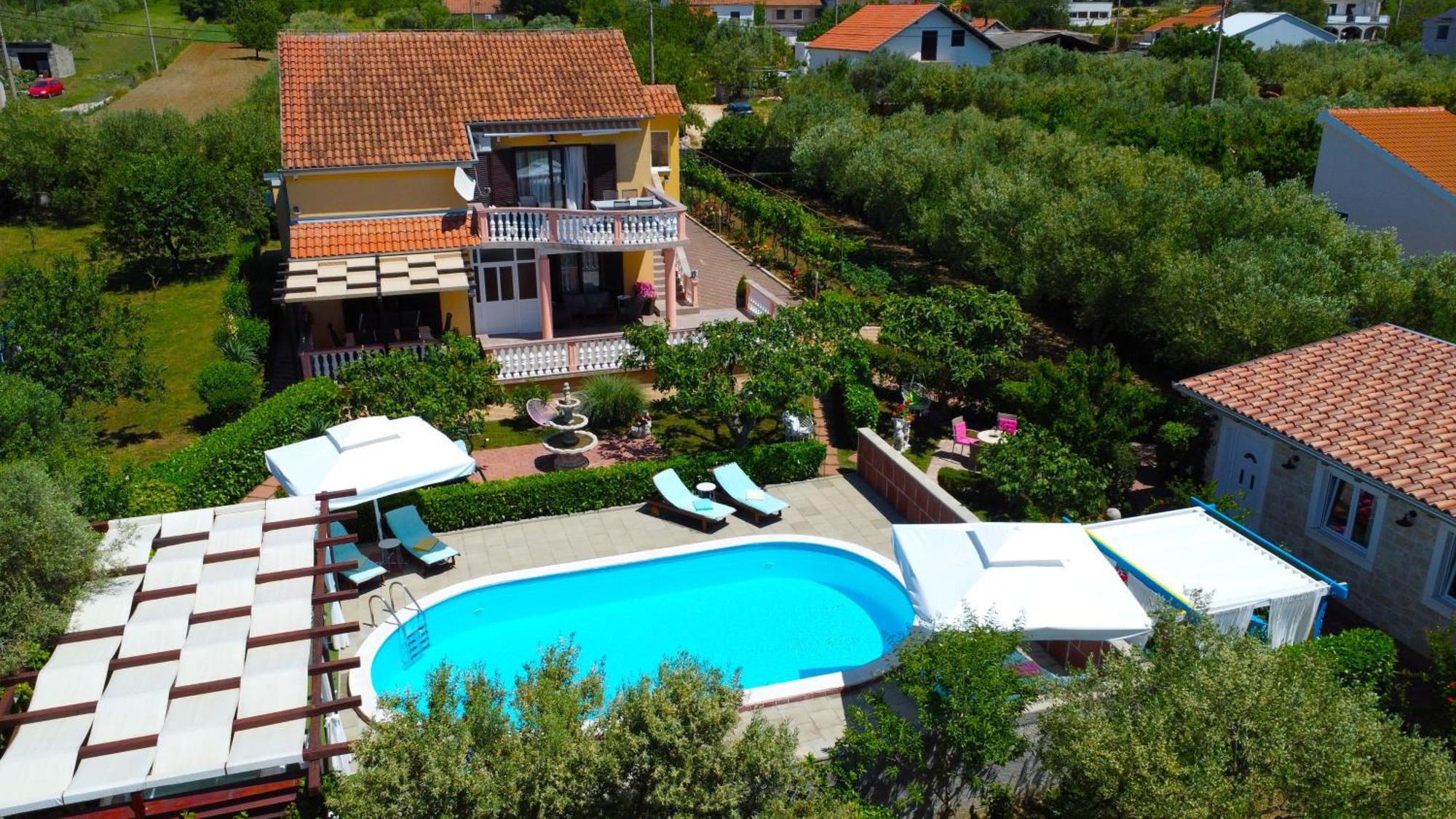 Villa Luka Polaca エクステリア 写真